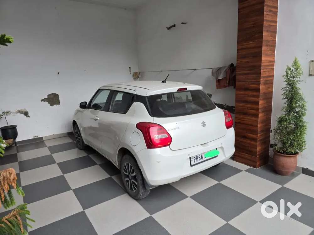 Maruti Suzuki Swift 2021