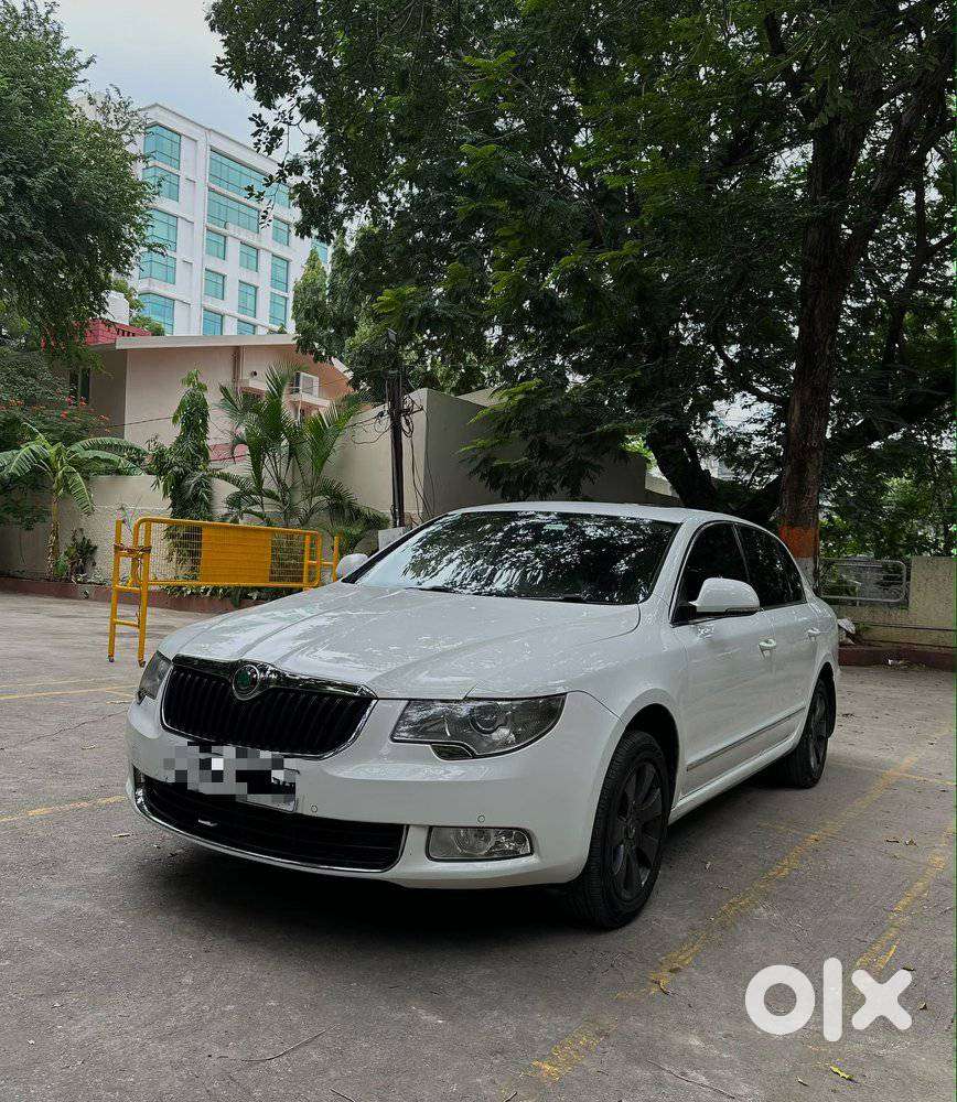Skoda Superb Elegance 2.0 Tdi Cr At, 2010, Diesel