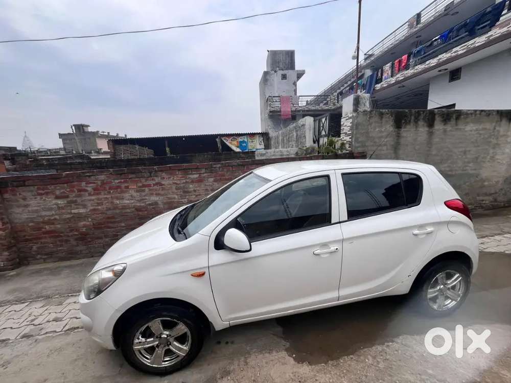 Hyundai I20 Diesel Manual 2012 Year