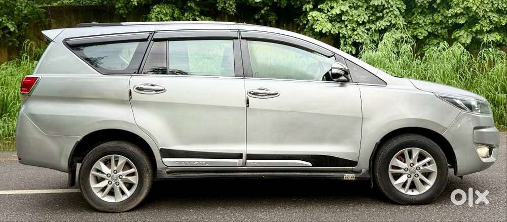 Toyota Innova Crysta 2.4 Gx Mt, 2017, Diesel