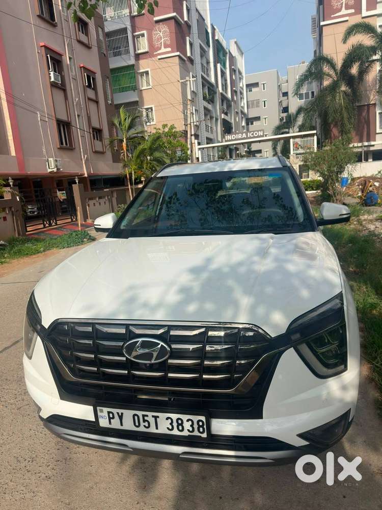 Hyundai Alcazar 2024 Petrol Well Maintained