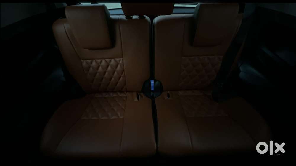 Toyota Innova Crysta 2.8 Zx At 7 Seater, 2017, Diesel