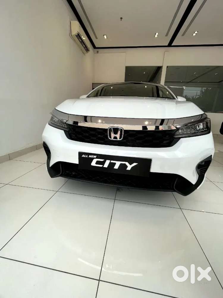 Honda City Zx 2025 Petrol Well Maintained