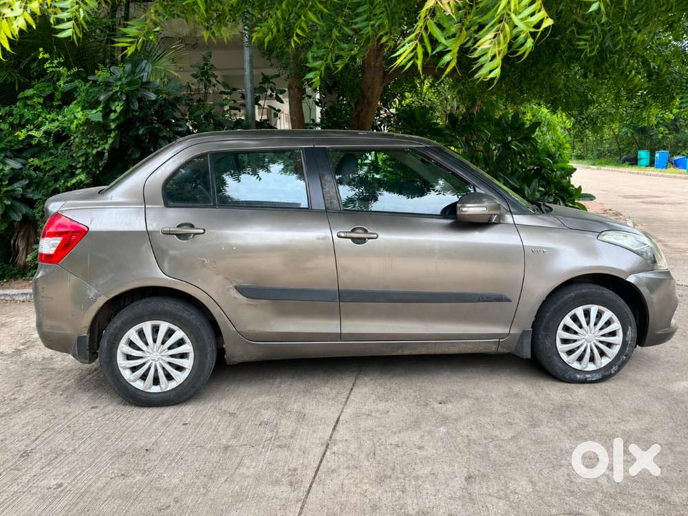 2015 Swift Dzire Vxi  Only 40,000 Km Driven  Delhi Registered  Noc