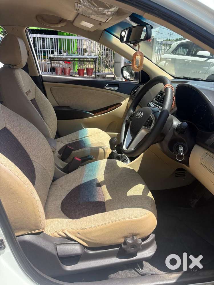 Hyundai Fluidic Verna 1.6 Vtvt Sx, 2013, Petrol