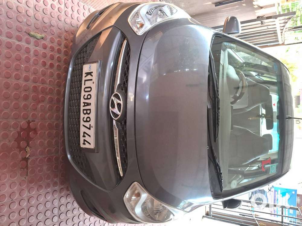 Hyundai Car I10 Sportz Ash Color