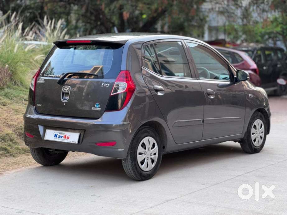 Hyundai I10 Sportz At, 2012, Petrol