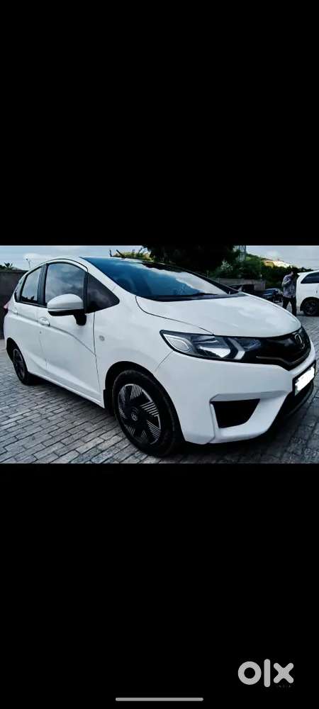 Honda Jazz 2016 Petrol Well Maintained