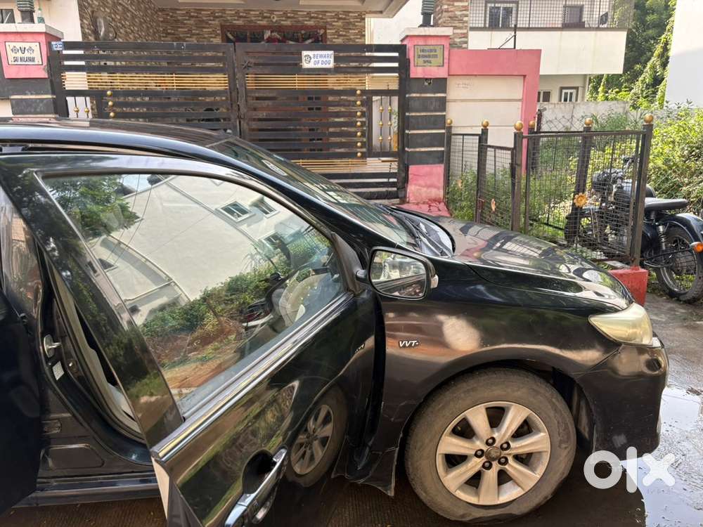 Toyota Corolla Altis 2011 Km Driven Car