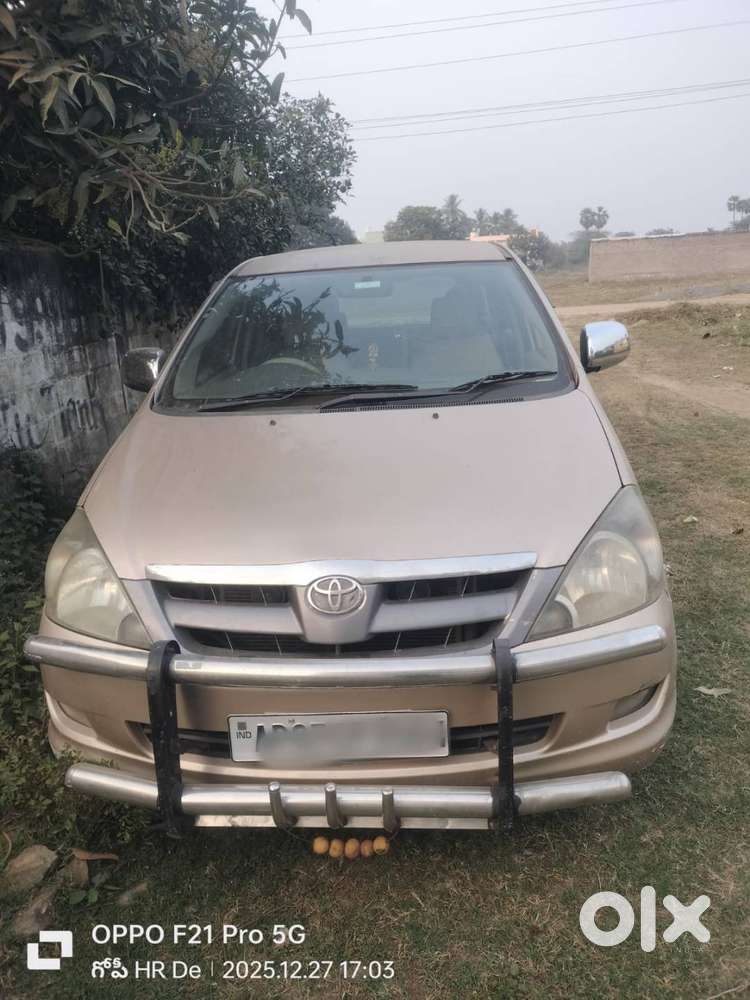 Toyota Innova 2010 Deisel