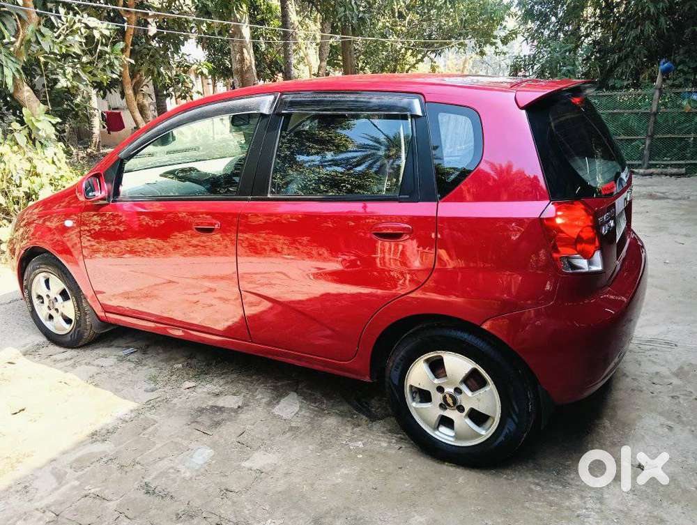 Chevrolet Aveo U-va, 2011, Petrol