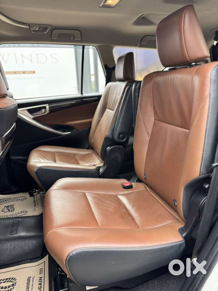 Toyota Innova Crysta 2.8z Automatic, 2019, Diesel
