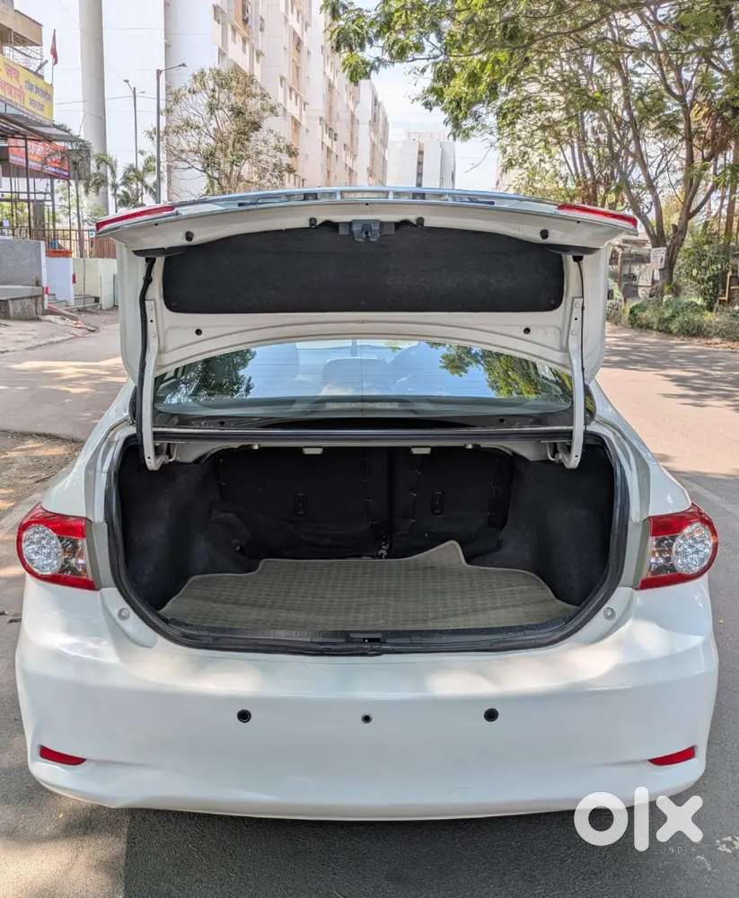 Toyota Corolla Altis Good Condition Car Insurance Valid Nov 2026