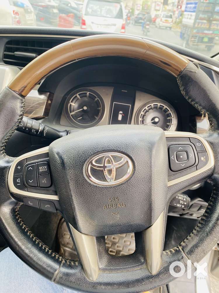 Toyota Innova Crysta 2.8 Zx At, 2017, Diesel