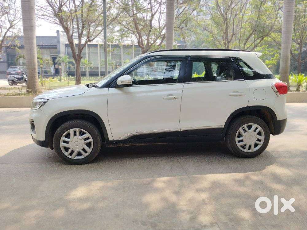 Maruti Suzuki Brezza Vxi At, 2021, Petrol
