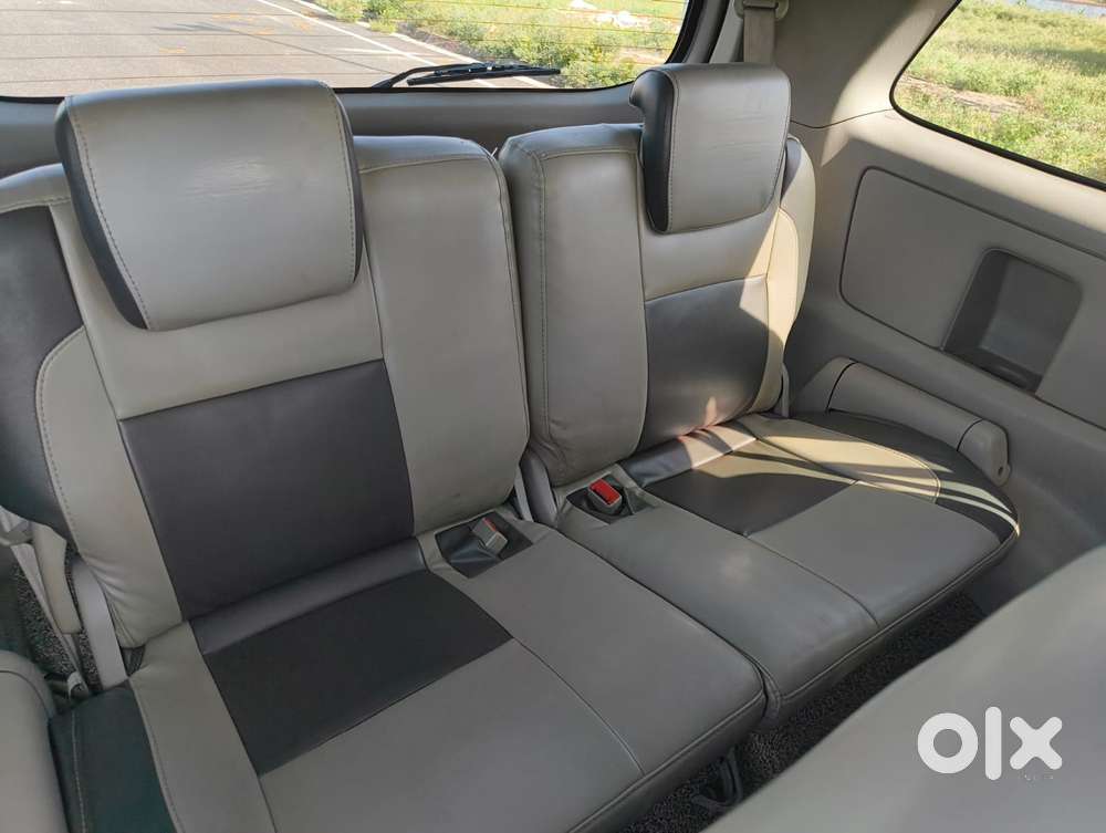 Toyota Innova 2.5 Vx 7 Str Bs-iii, 2013, Diesel
