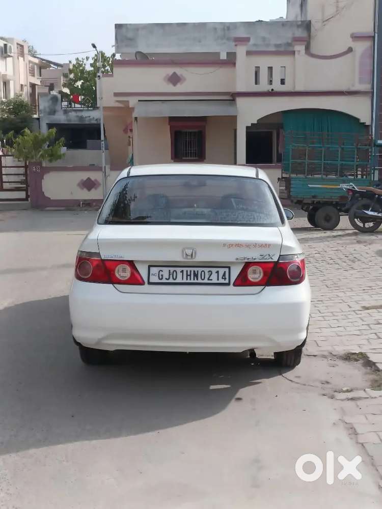 Honda City Zx 2007 Cng & Petrol Well Maintained