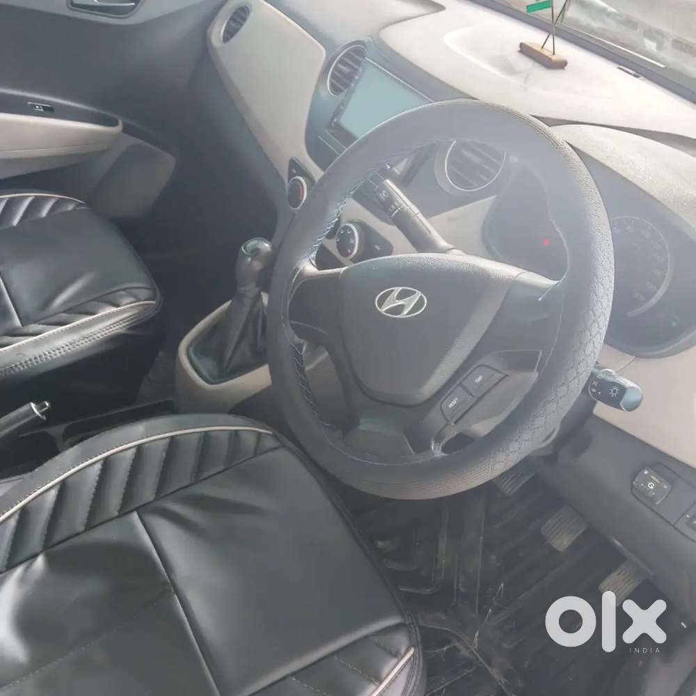 Hyundai Grand I10 2016 Petrol 75000 Km Driven