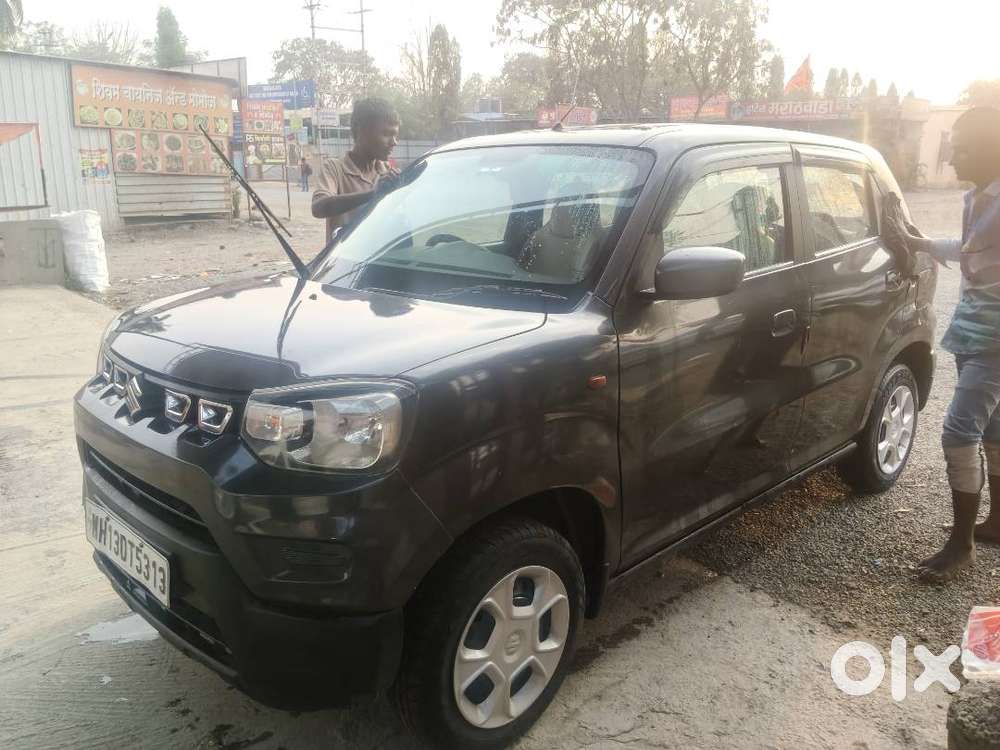 Maruti Suzuki S-presso Vxi Plus (dec 2021) – Manual Good Condition.