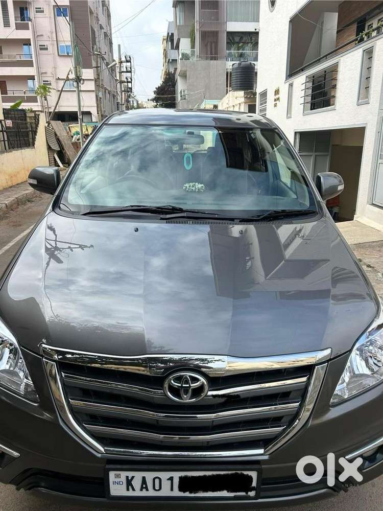 Toyota Innova 2015 Diesel 124000 Km Driven