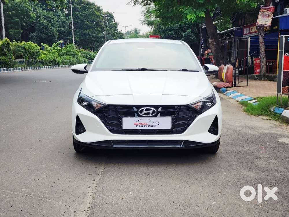 Hyundai I20 Asta (o) 1.2 Mt, 2022, Petrol