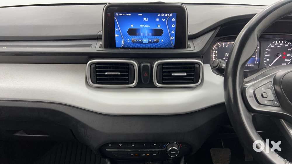 Tata Punch 1.2 Revotron Creative Amt Dual Tone, 2022, Petrol