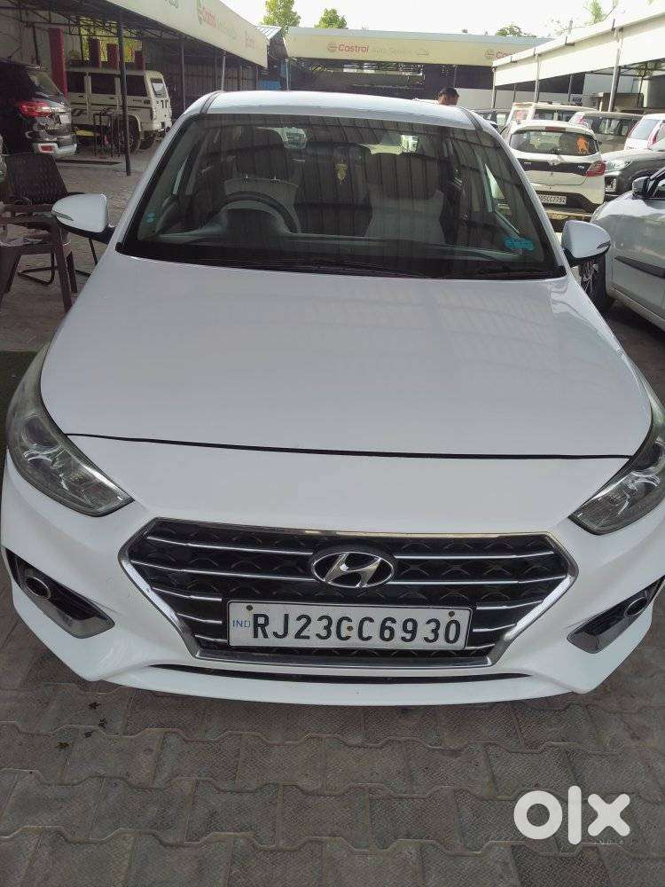 Hyundai Verna 1.6 Vtvt Sx, 2018, Petrol