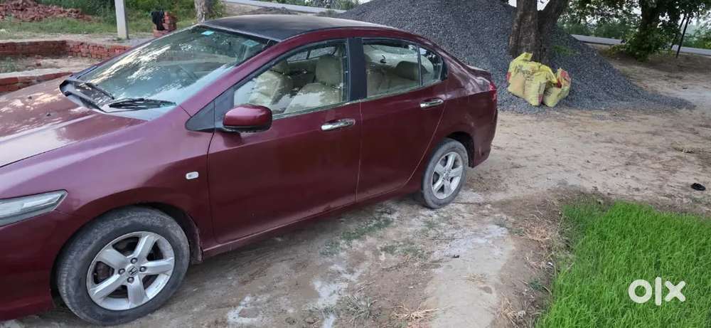 Honda City 2013 Cng & Hybrids Well Maintained