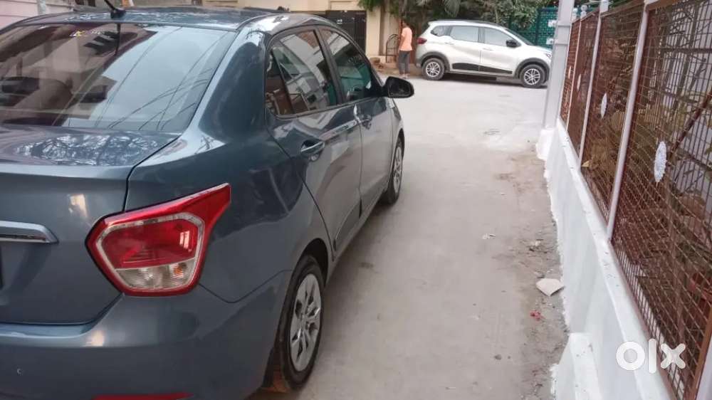 Hyundai Xcent 2015 Petrol Well Maintained, 90k Driven