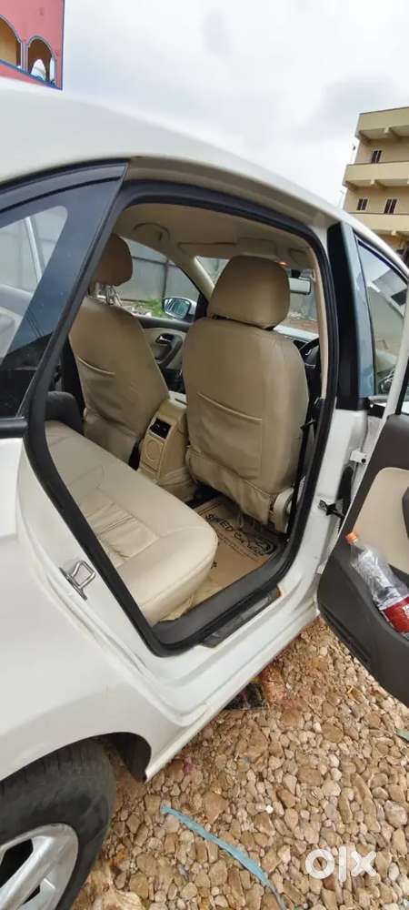 Volkswagen Vento Highline1.6diesel Mt 2011