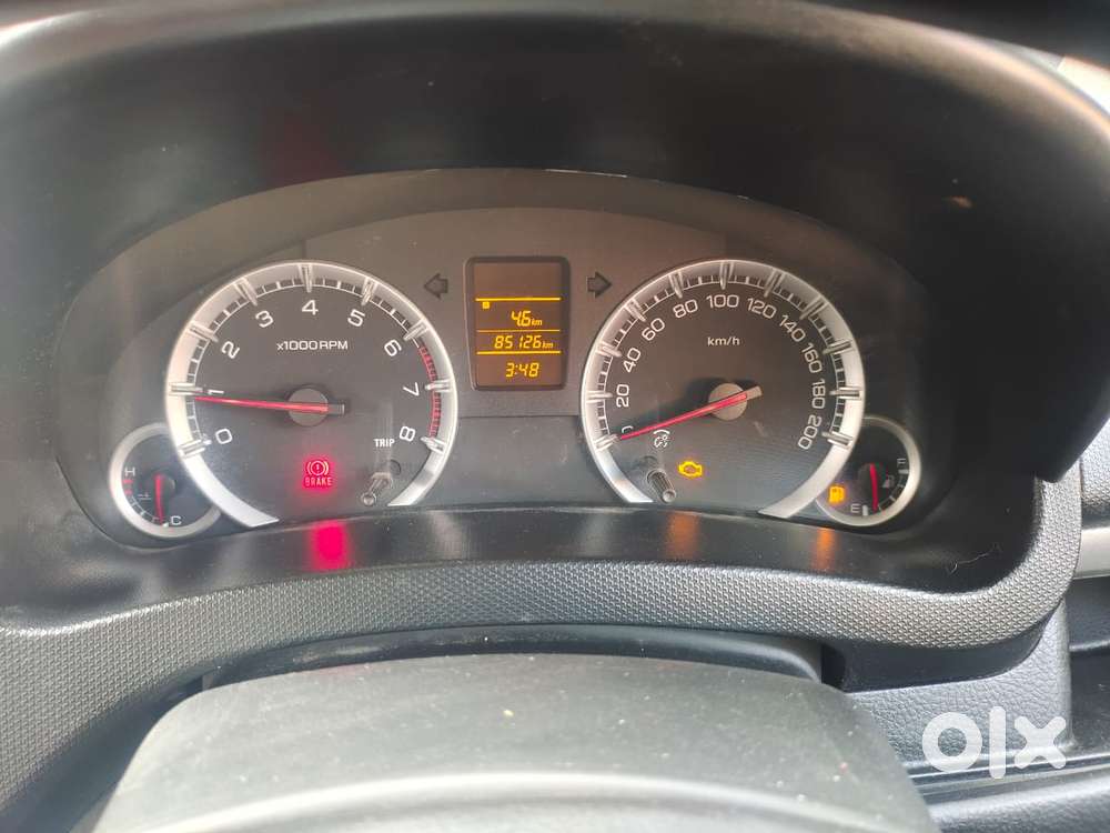 Maruti Suzuki Swift Vxi + Manual, 2012, Petrol
