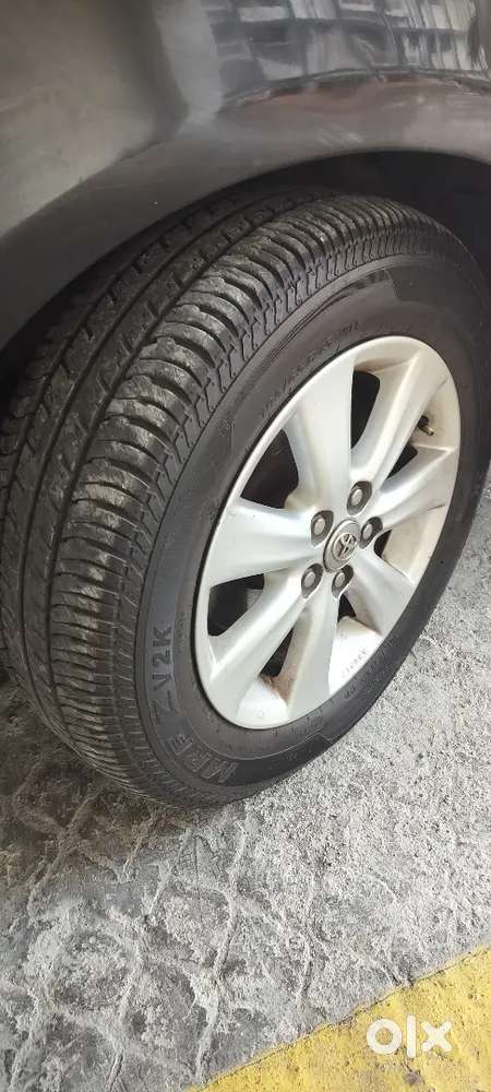 Toyota Corolla Altis 2011