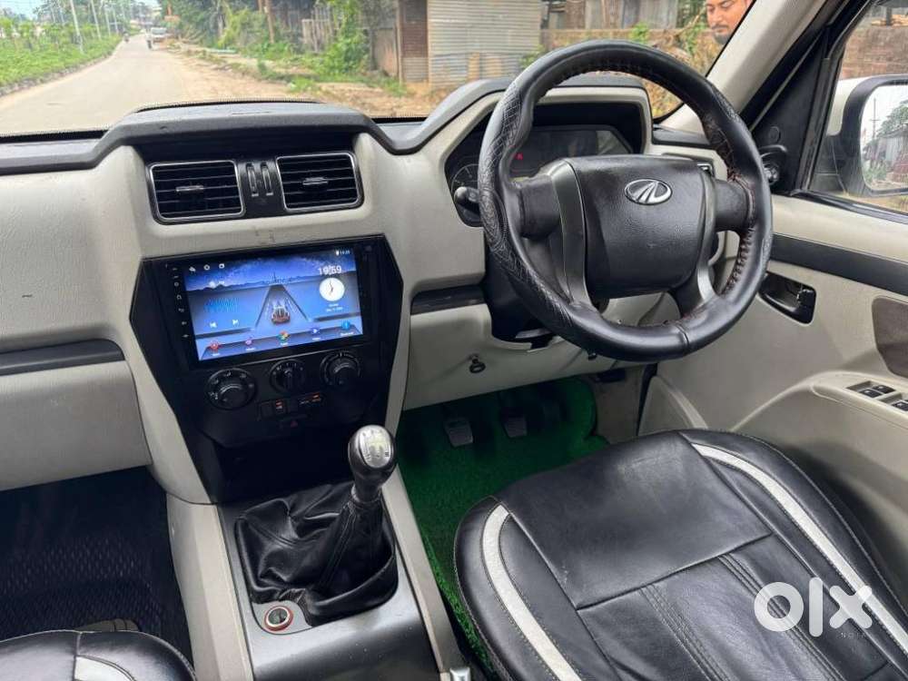 Mahindra Scorpio S6, 2015, Diesel