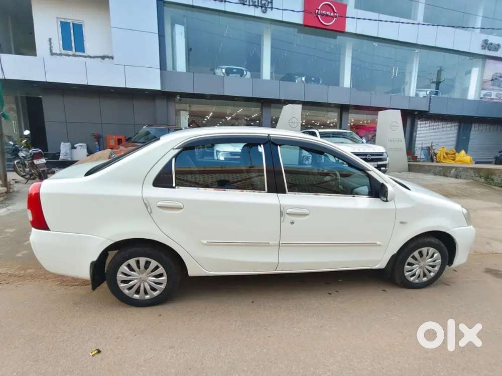 Toyota Etios [2010-2012] 2012