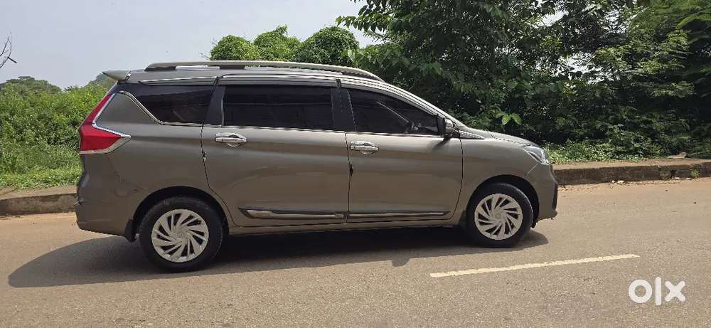 Maruti Suzuki Ertiga Vxi 2023
