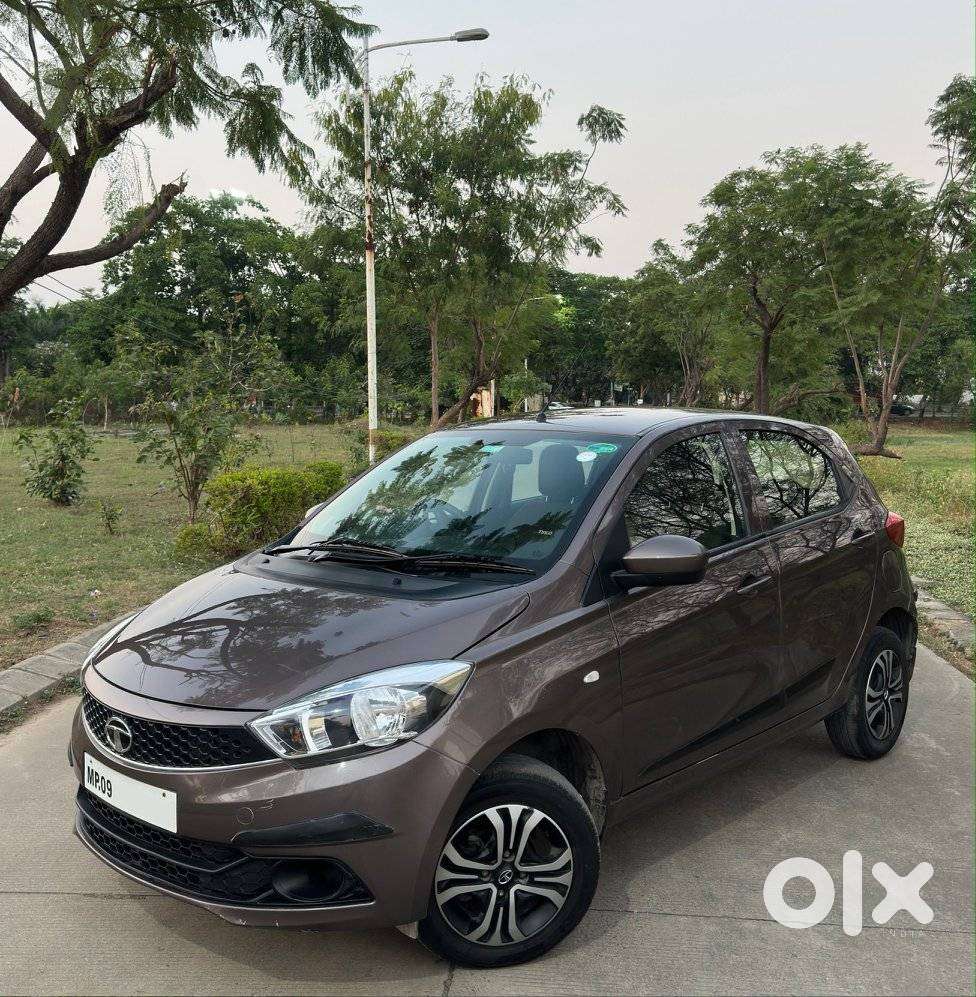Tata Tiago 1.2 Revotron Xza, 2019, Petrol