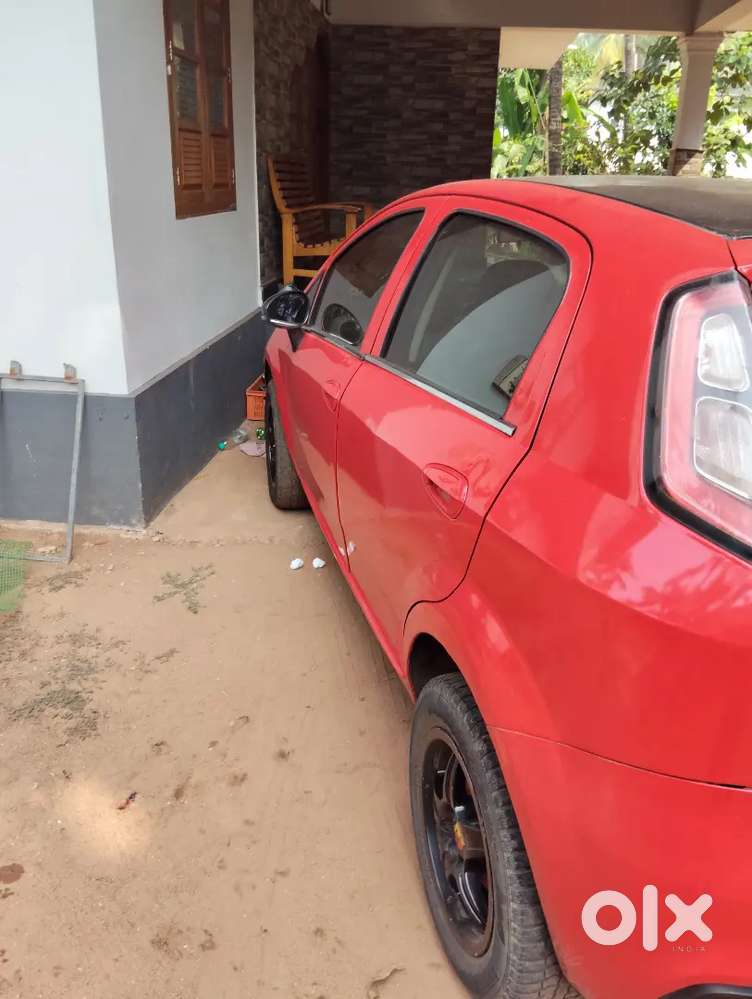 Fiat Grande Punto 2015 Diesel 940000 Km Driven