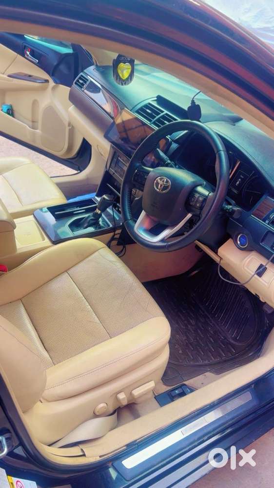 Toyota Camry 2017 2.5 Hybrid Good Condition