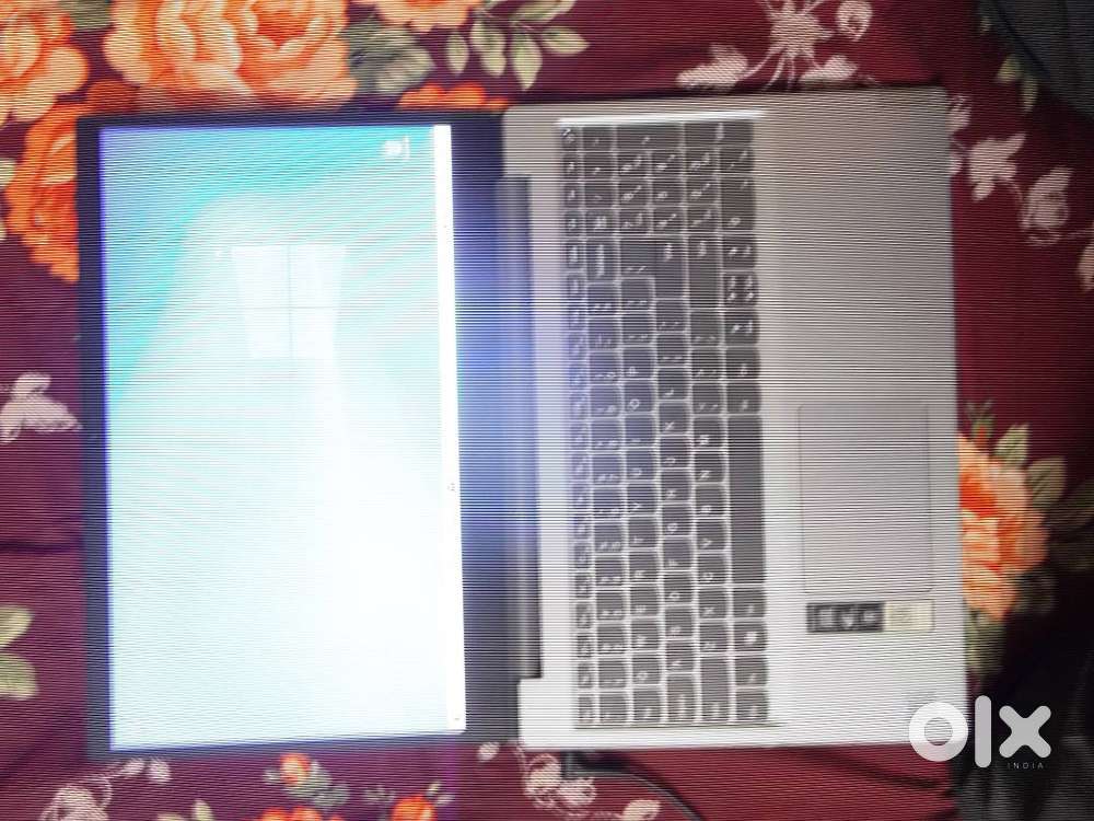 LENOVO 17 inch i3 7th Gen 500GB 4GB ideapad S145 7020U 2.30 Ghz Win-10