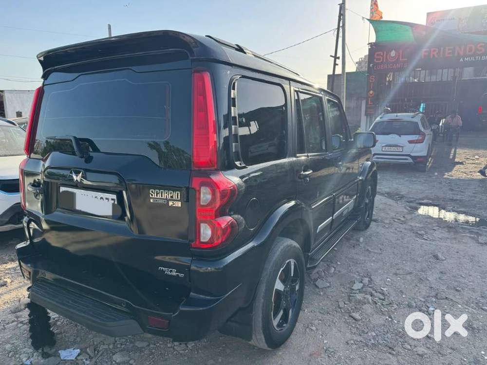 Mahindra Scorpio Classic 2.2 S Mt 7 Str, 2023, Diesel