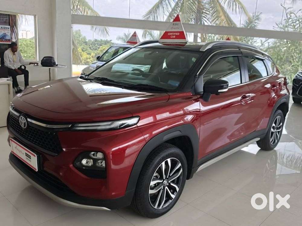 Toyota Urban Cruiser Taisor V 1.0 Petrol Mt Dual Tone, 2025, Petrol