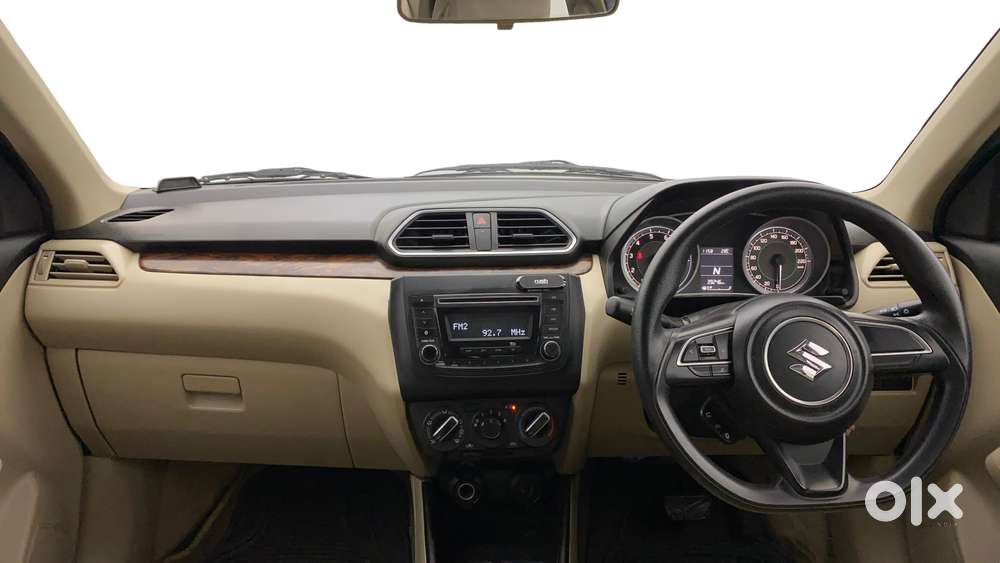 Maruti Suzuki Swift Dzire Amt Vxi, 2017, Petrol