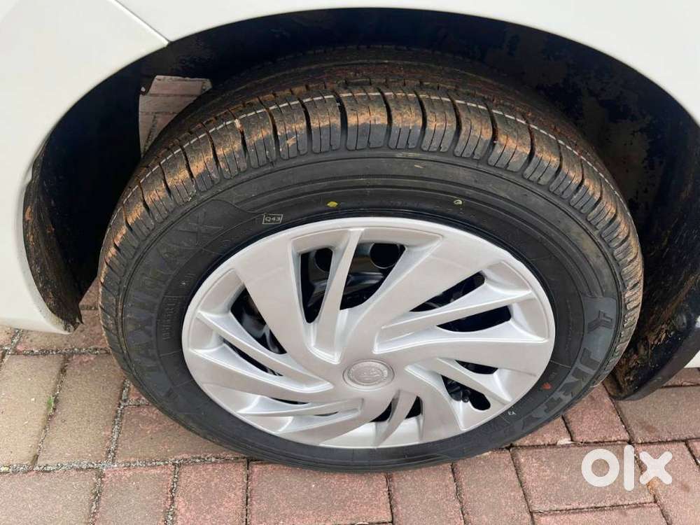 Maruti Suzuki Ertiga Vxi Shvs, 2021, Petrol