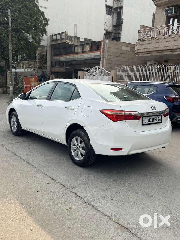 Toyota Corolla Altis G At, 2016, Petrol