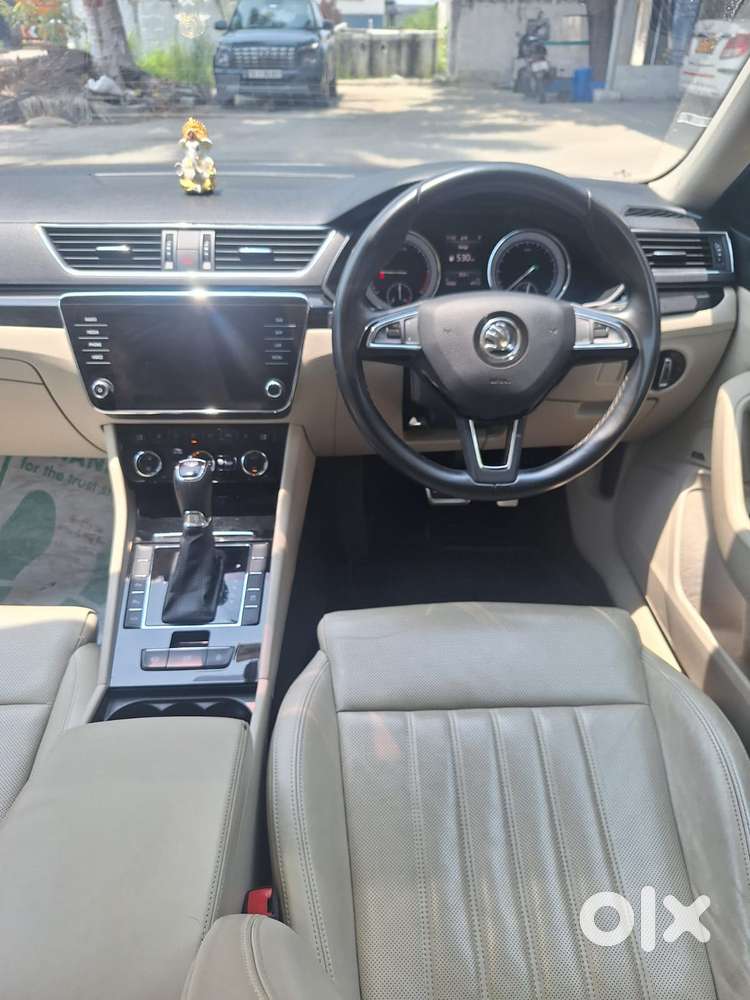 Skoda Superb L&k 2.0 Tdi At, 2019, Diesel