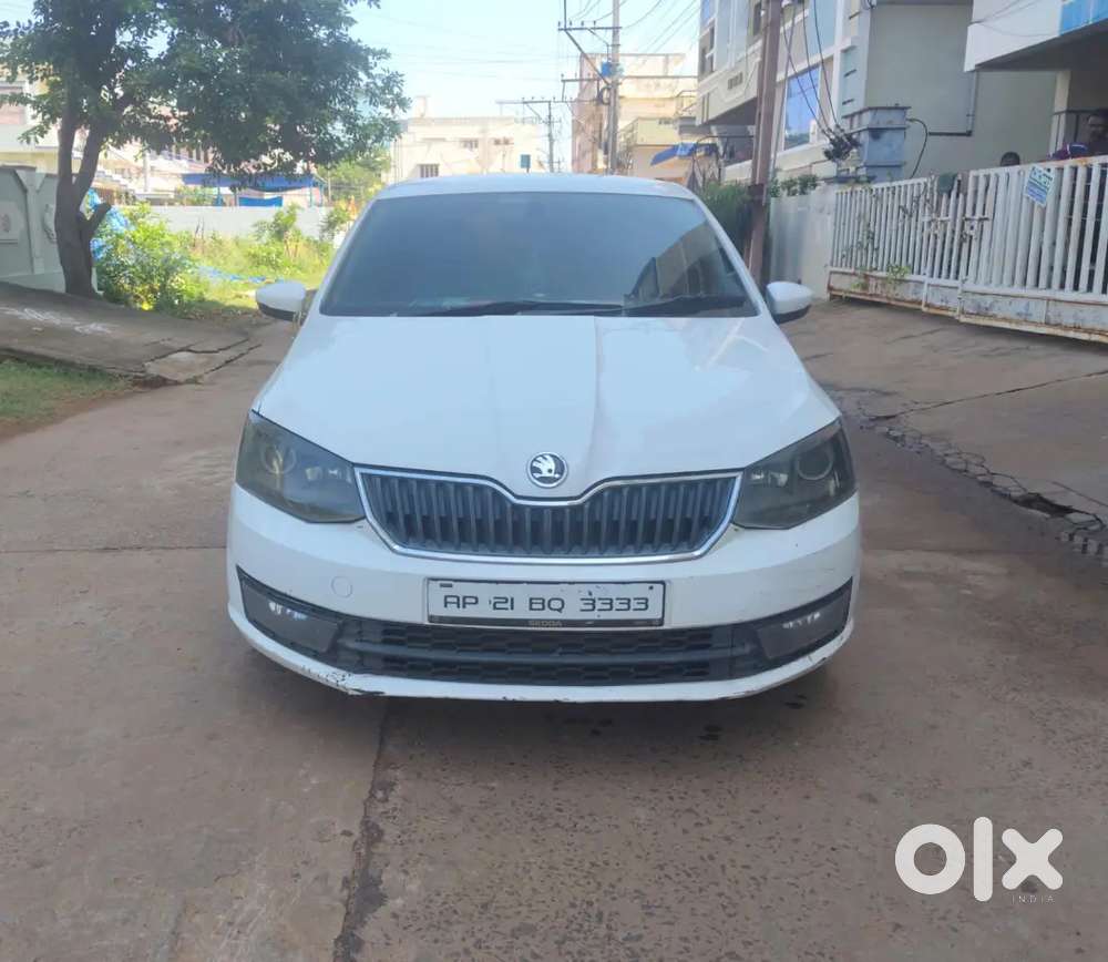 Skoda Rapid 2017 Model