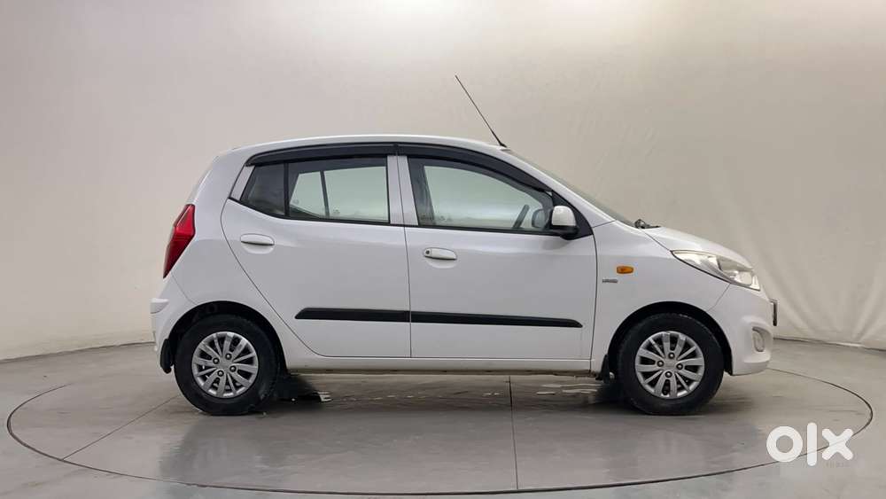 Hyundai I10 Sportz 1.1 Irde2, 2015, Petrol