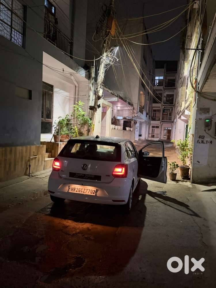 Volkswagen Polo Petrol 2016