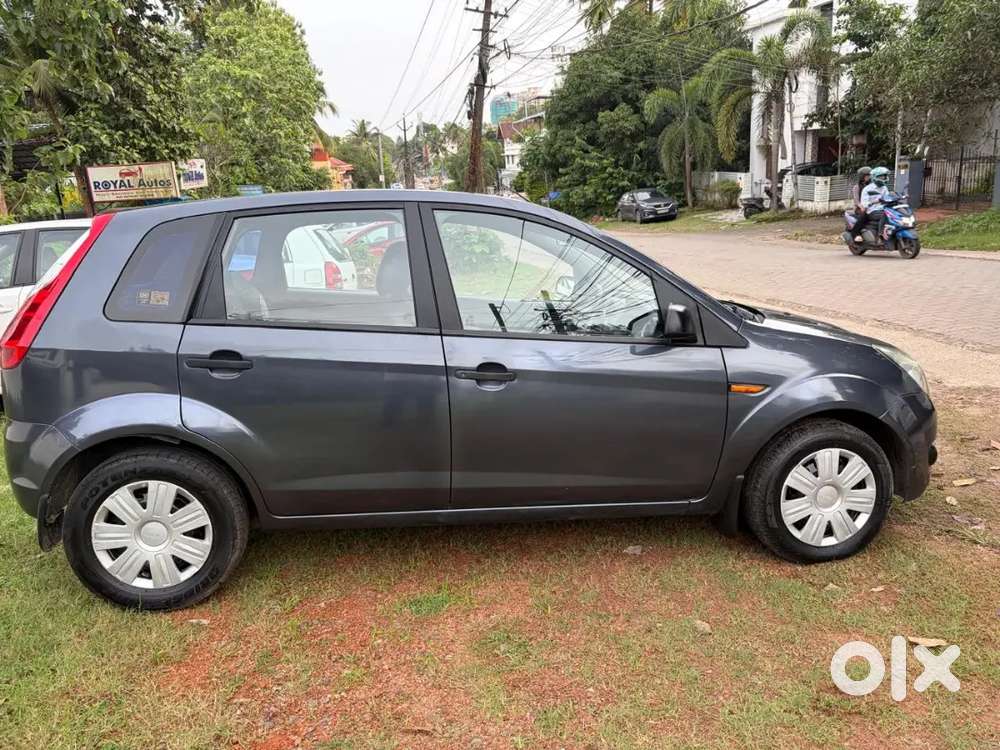 Ford Figo 2010 Petrol Manual