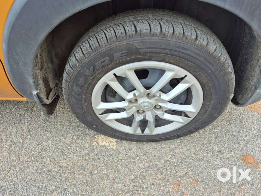 Renault Triber Rxt, 2020, Petrol